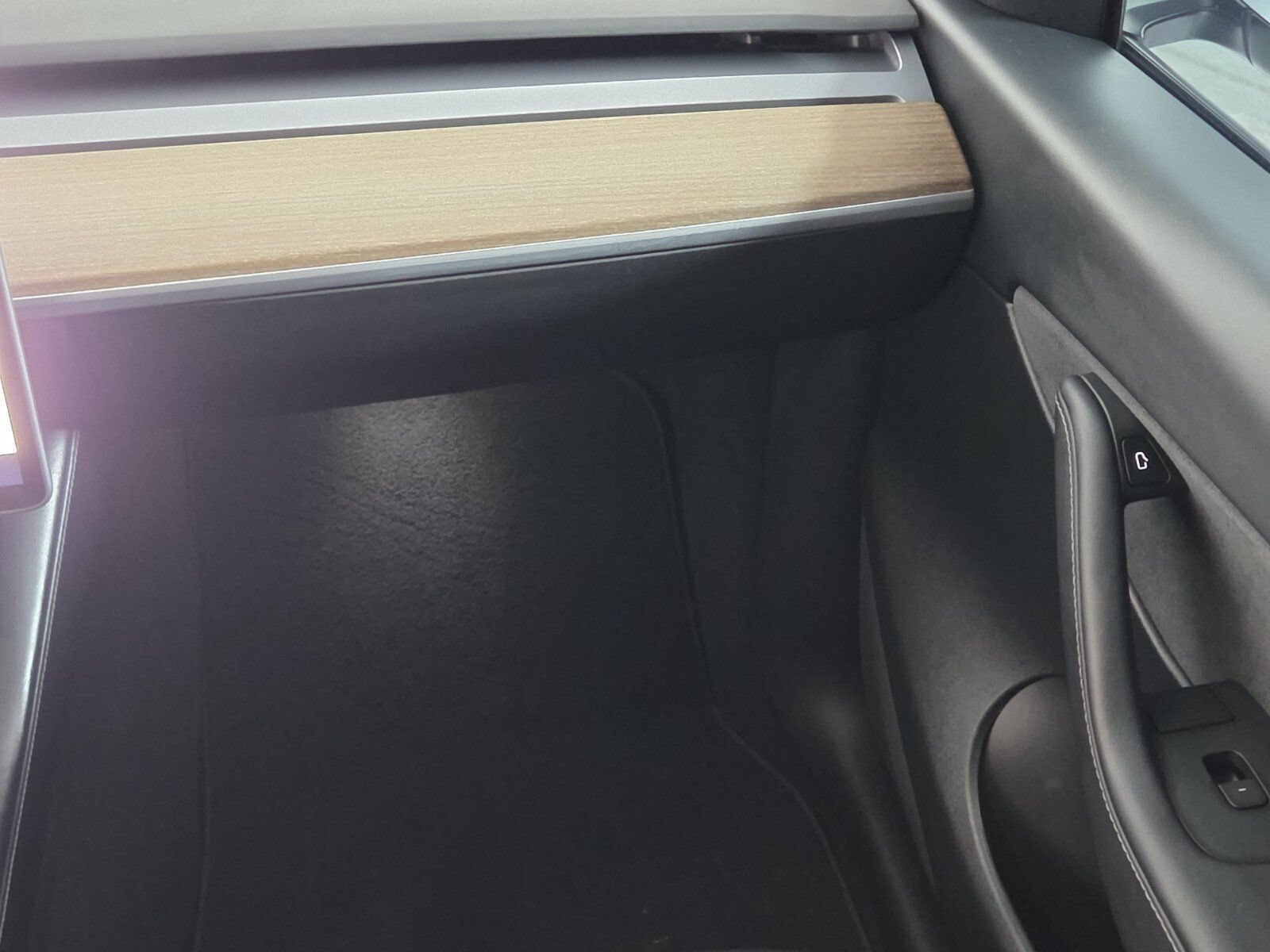 2022 Tesla Model Y Long Range - Photo 16