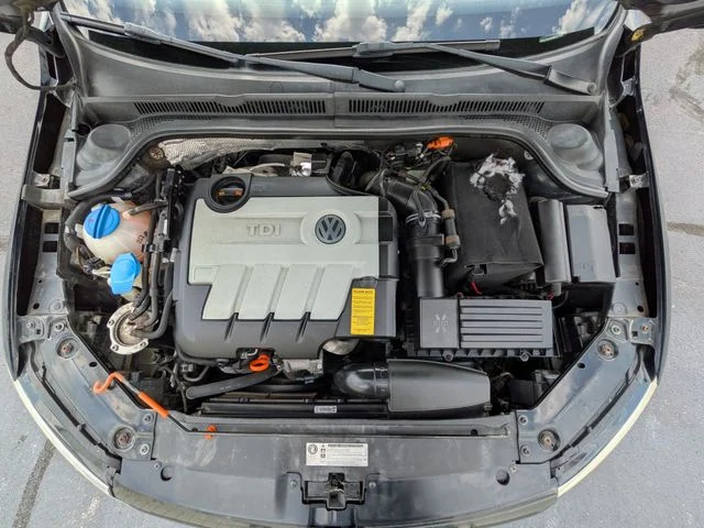 Used 2012 Black Volkswagen TDI image 23
