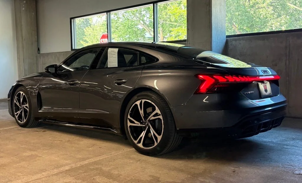 Used 2023 Daytona Gray Pearl Effect Audi Prestige image 3