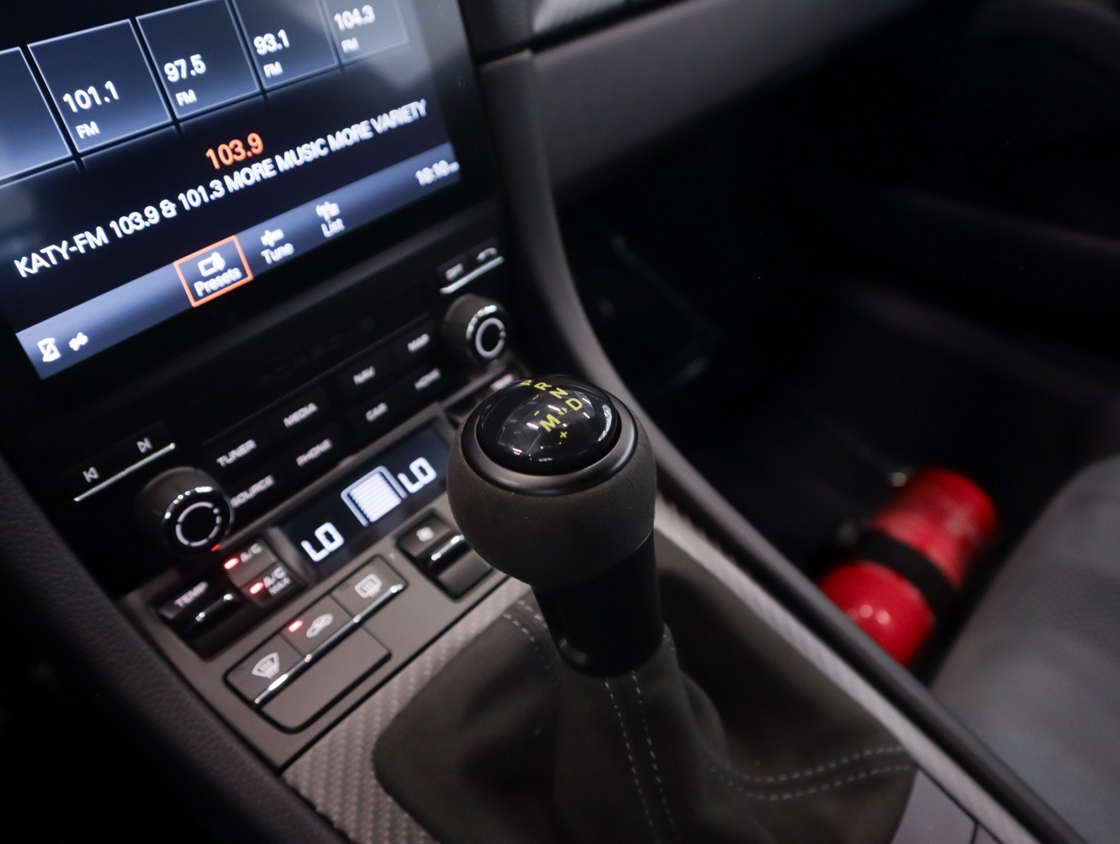 Used 2025 White Porsche GT4 RS image 17
