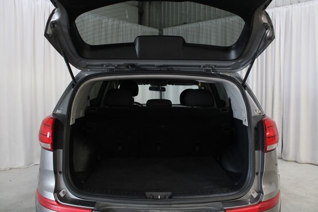 Used 2014 Silver Kia LX image 28
