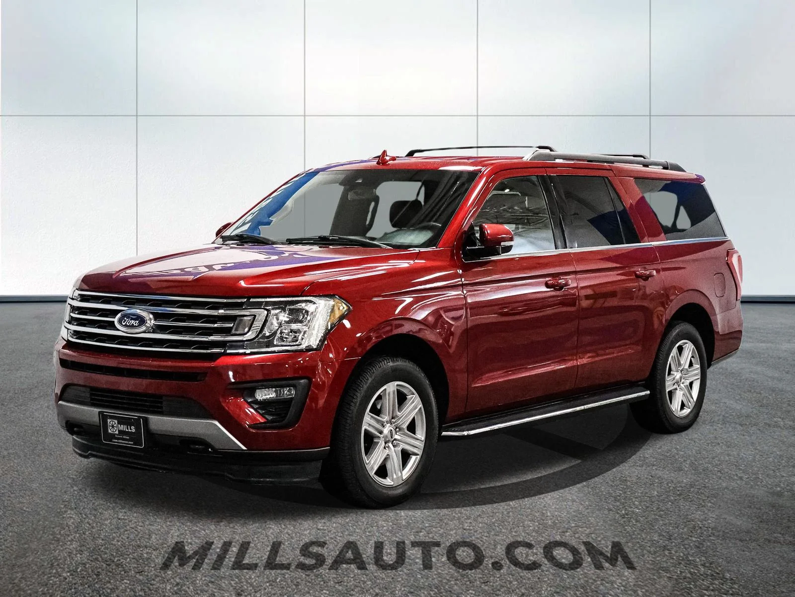 Used 2019 Ford Expedition XLT with VIN 1FMJK1JT0KEA07772 for sale in Baxter, Minnesota