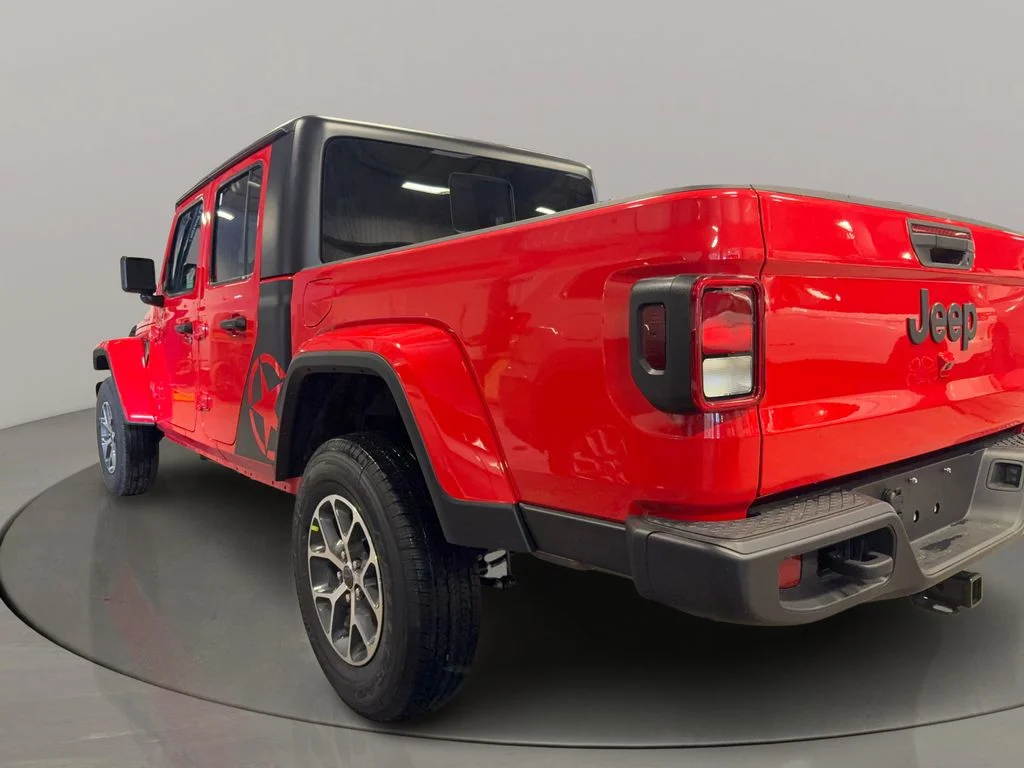 New 2026 Firecracker Red Clear-Coat Exterior Paint Jeep Sport S image 21