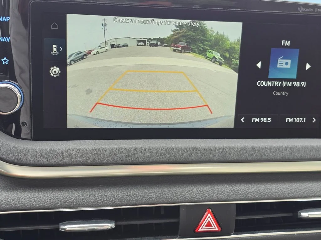 Used 2023 Blue Hyundai SEL image 28