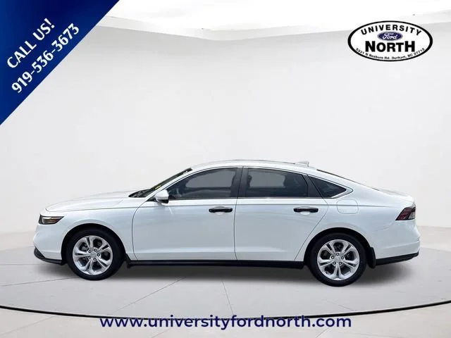 Used 2024 White Honda LX image 4