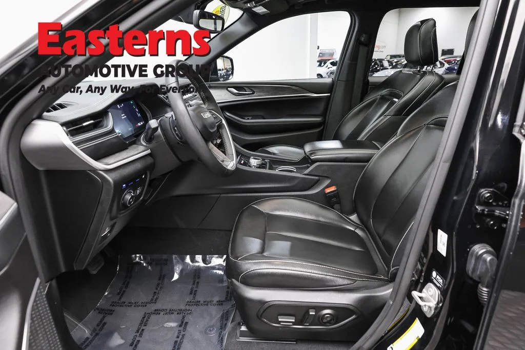 Used 2024 Black Jeep 4xe image 14
