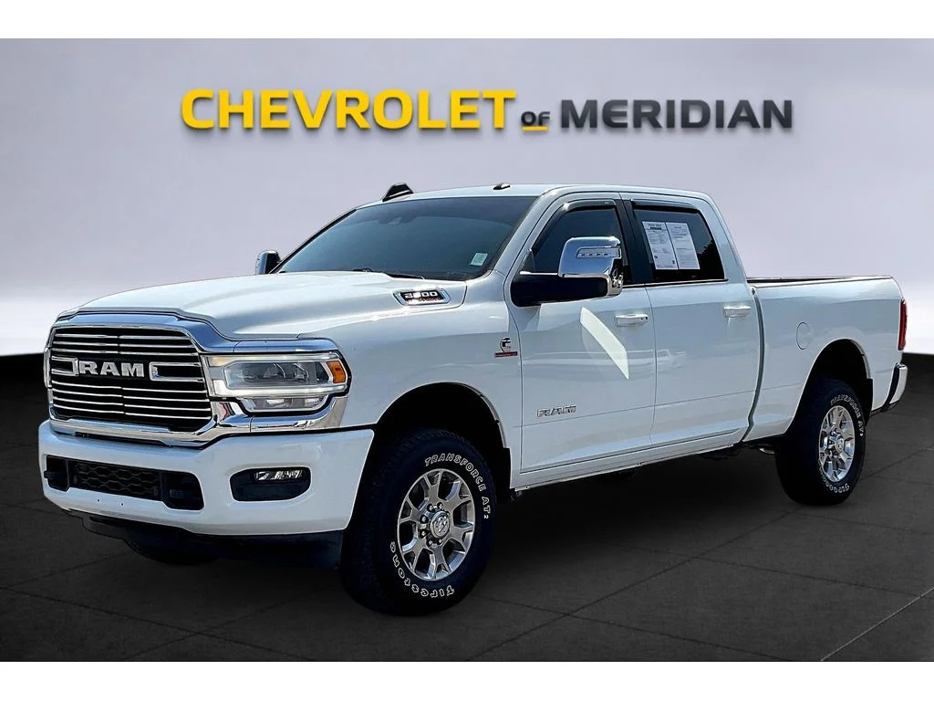 Used 2024  Ram Laramie image 10