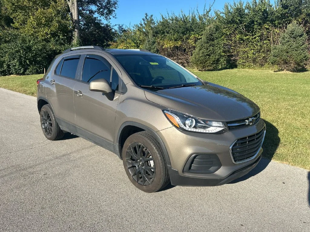 Used 2022 Gray Chevrolet LT image 1