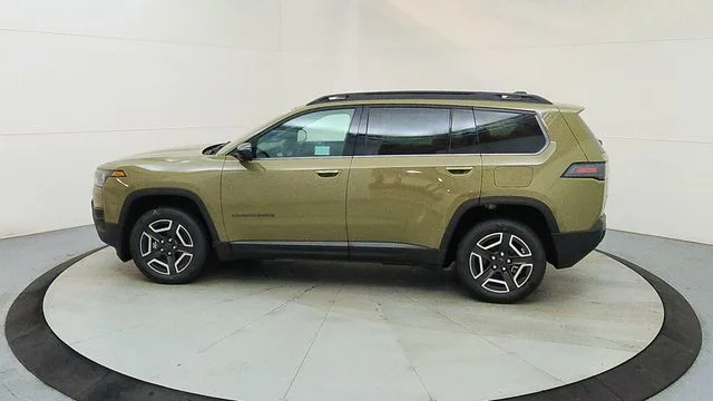 New 2026 41 Exterior Paint Jeep Laredo image 6
