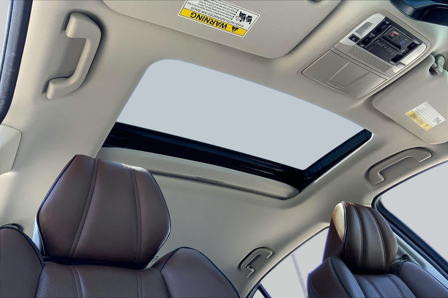 Used 2020 Platinum White Pearl Acura w/Technology Pkg image 14