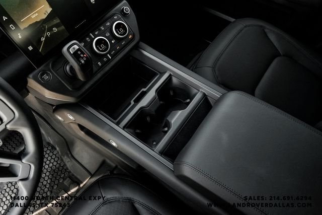 New 2026 Woolstone Green Metallic Land Rover S image 27