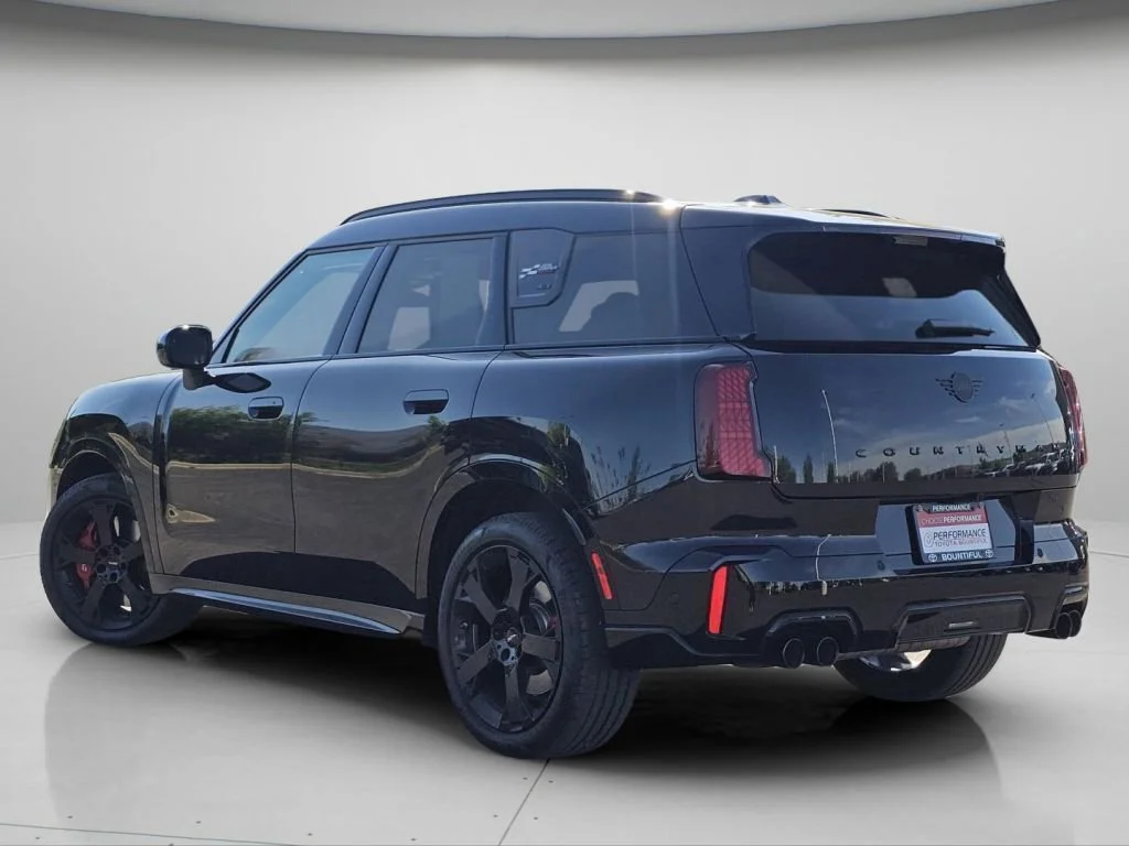 Used 2025 Midnight Black MINI  image 25