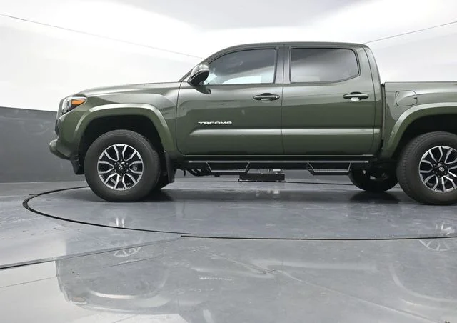 Used 2022 Green Toyota TRD Sport image 34