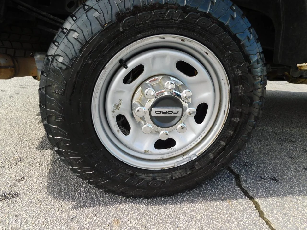 Used 2020 White Ford XL 4WD Crew Cab 6.75 ft Box image 10