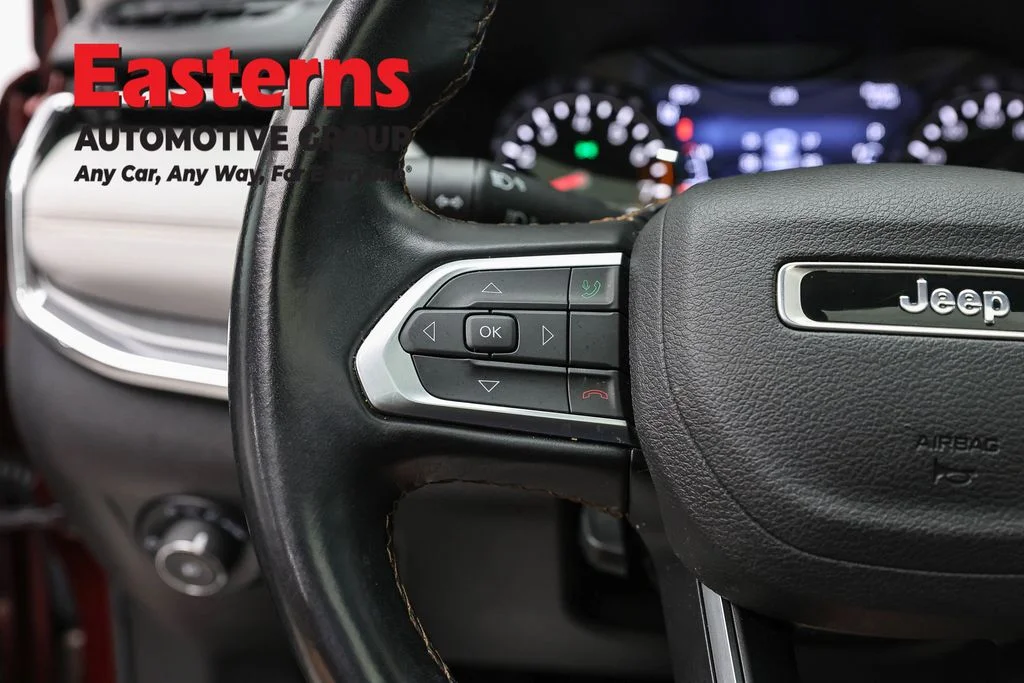 Used 2022 Red Jeep Limited image 74