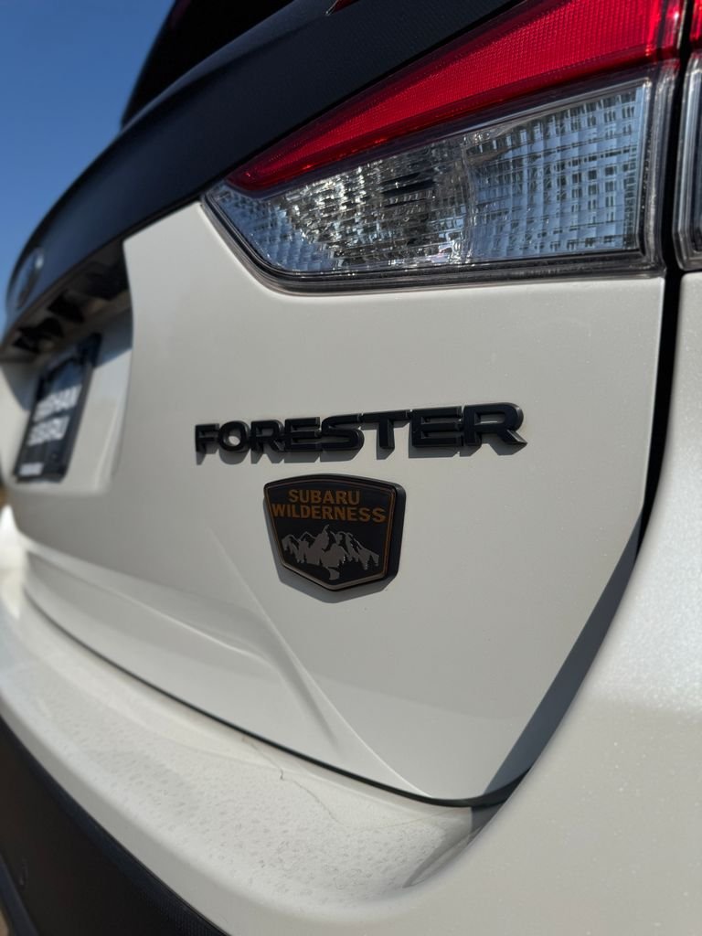 Used 2024 Crystal White Pearl Subaru Wilderness image 49