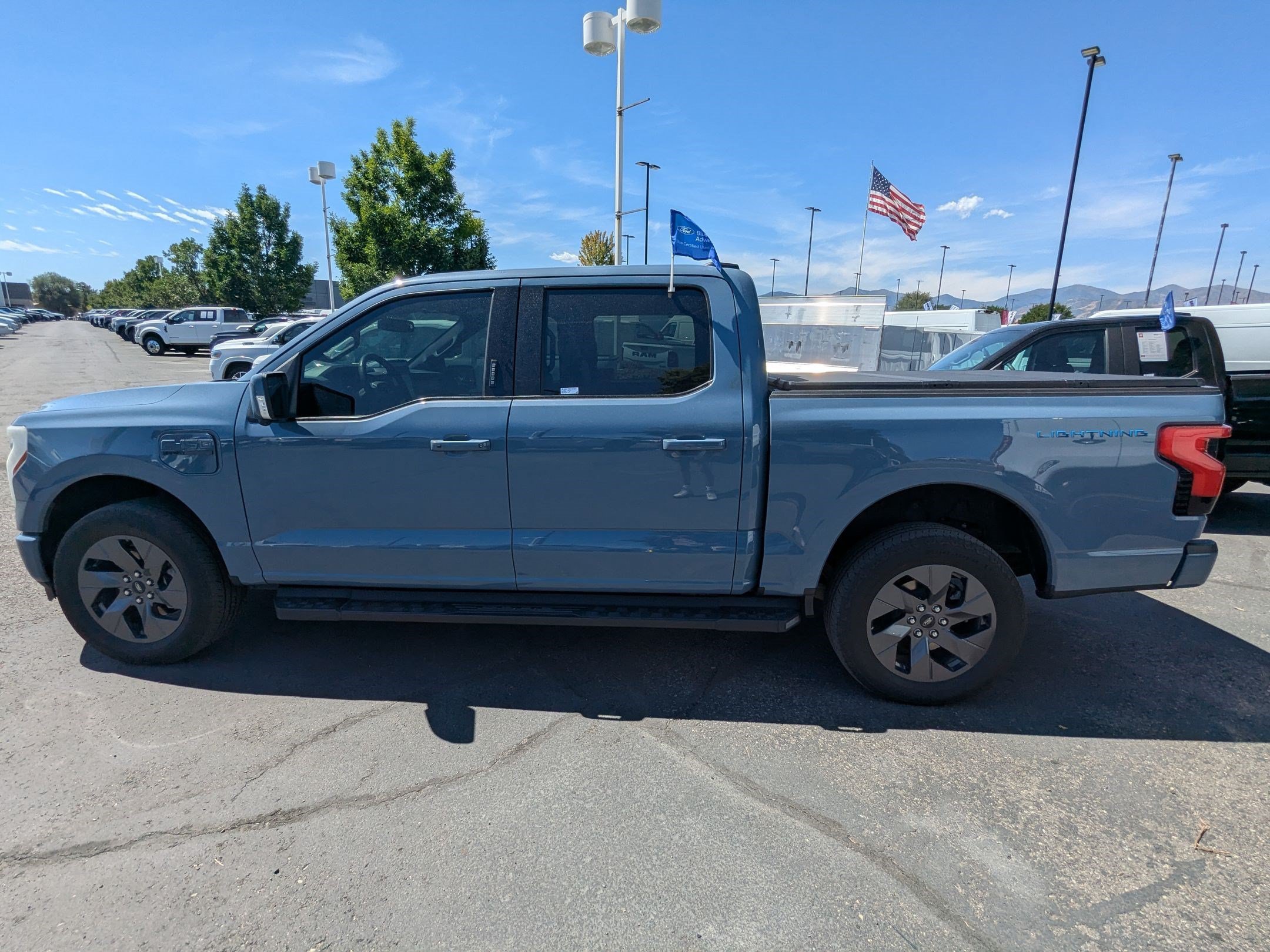 Used 2023 Azure Gray Metallic Ford LARIAT image 7