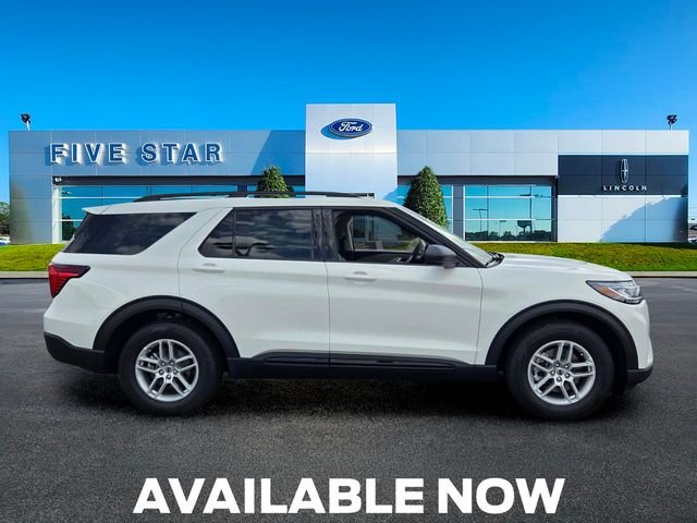 New 2026 Star White Metallic Tri-Coat Ford Active image 9