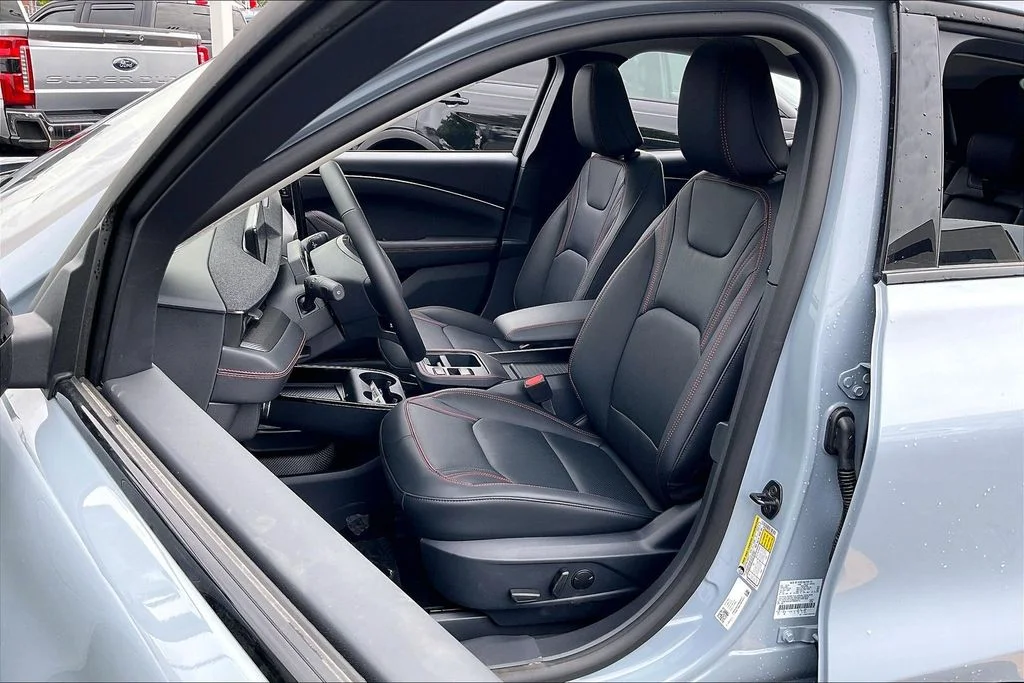 New 2026 Glacier Gray Metallic Tri-coat Ford Premium image 24