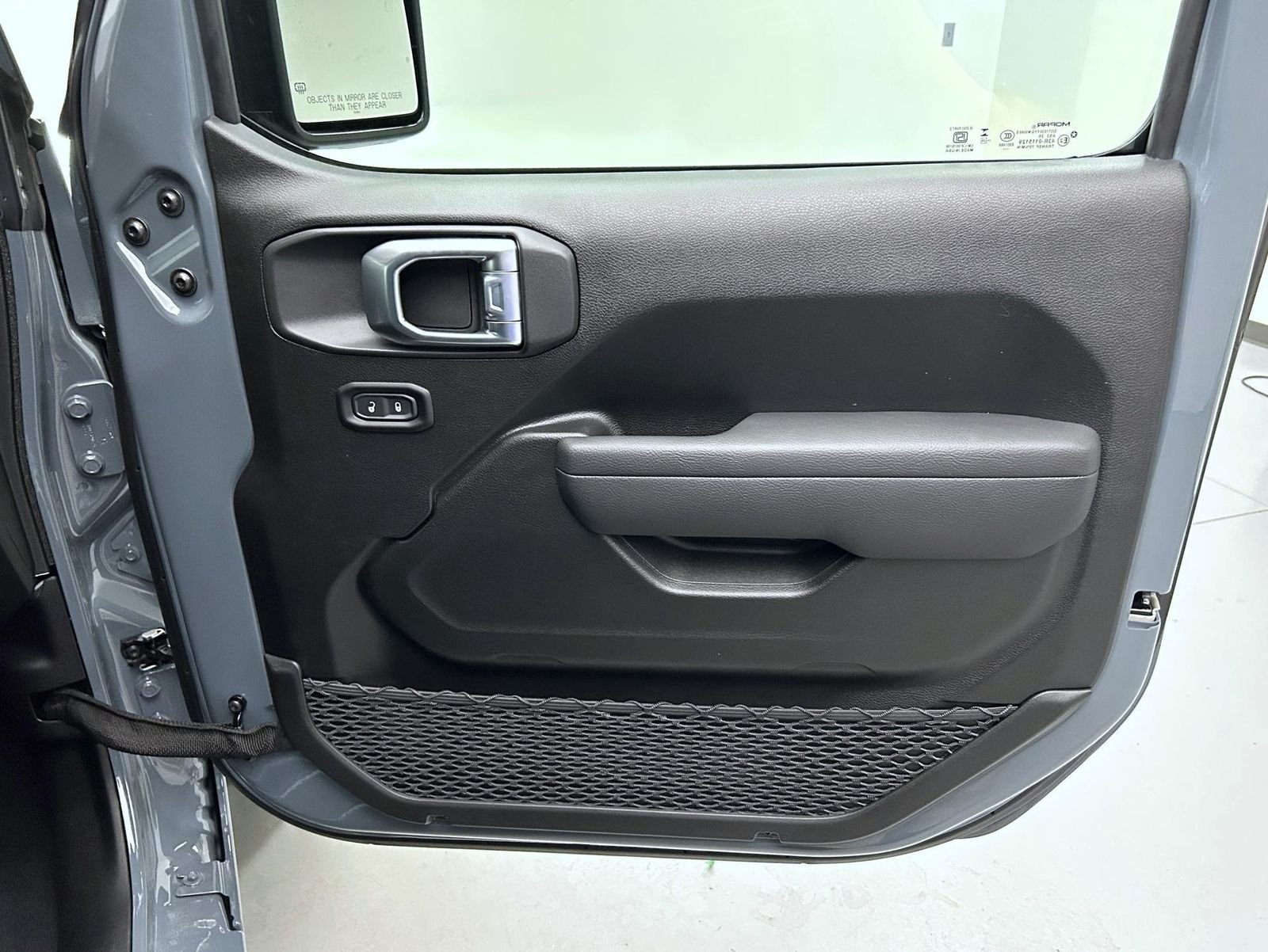 New 2026 Anvil Clear-Coat Exterior Paint Jeep Sport S image 16