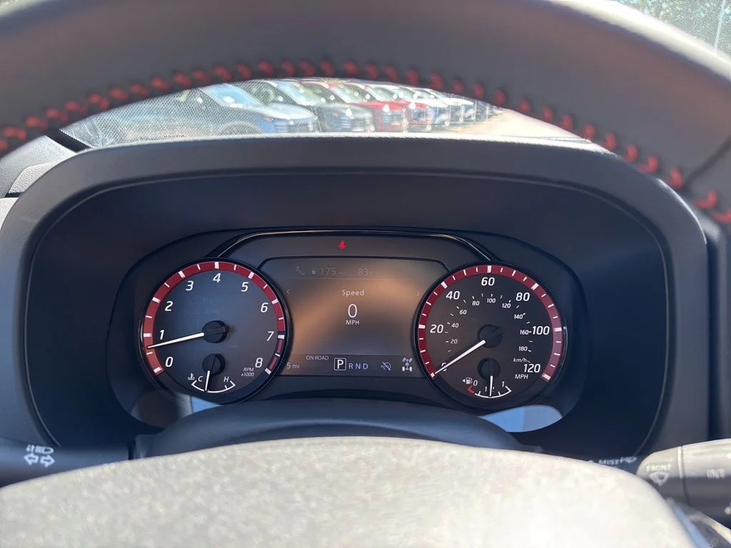 2026 Nissan Frontier PRO-4X - Photo 10