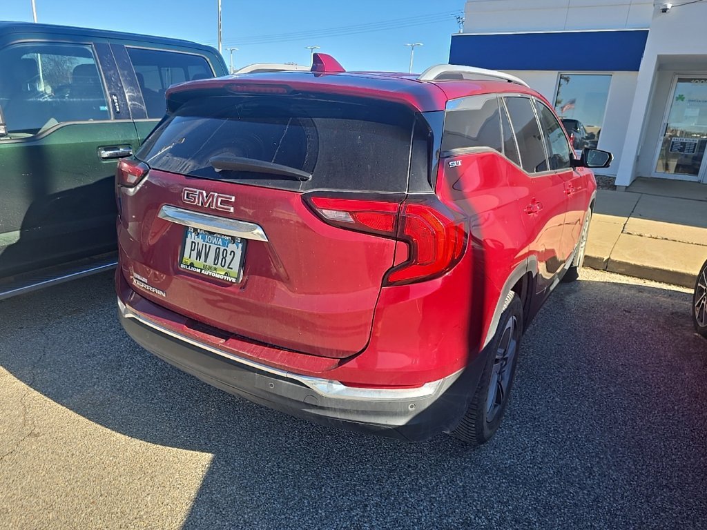 Used 2020 Red GMC SLT image 5