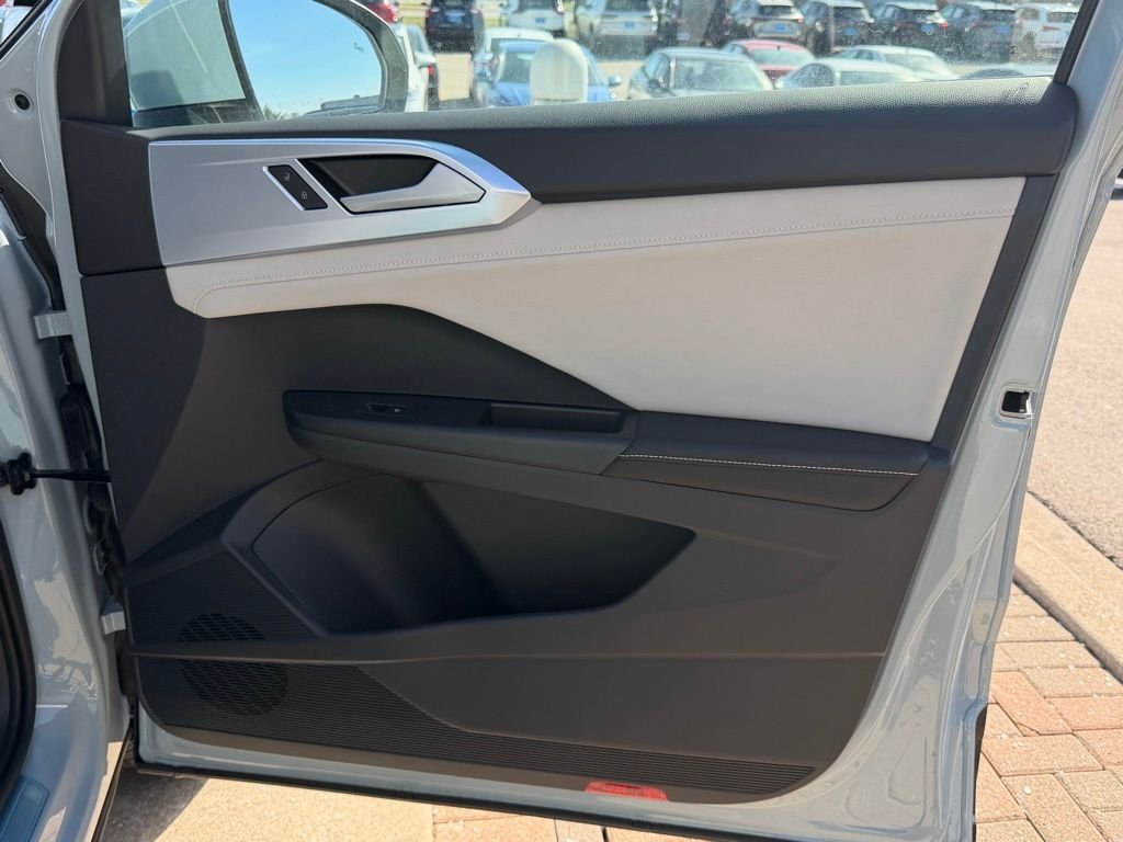 New 2026 Monument Gray Volkswagen 1.5T SE image 17