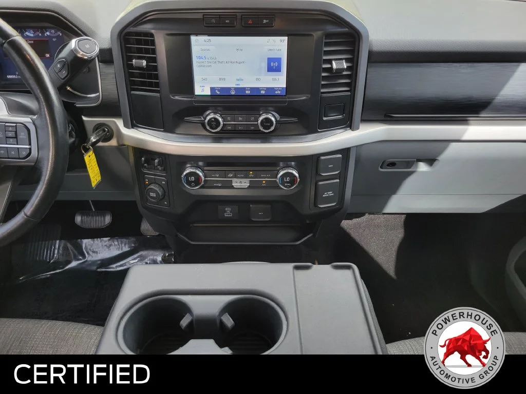 Used 2021 White Ford XLT image 20