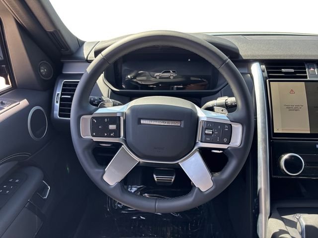 Certified Used 2025 Black Land Rover Dynamic SE image 13