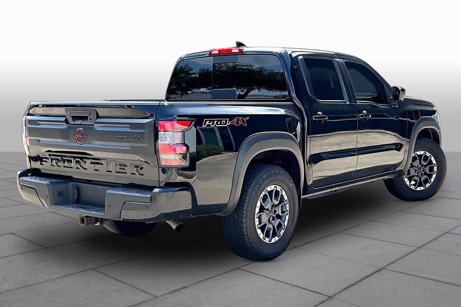 Used 2025 Super Black Nissan PRO-4X image 13