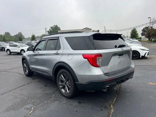 Used 2023 Silver Ford XLT image 37
