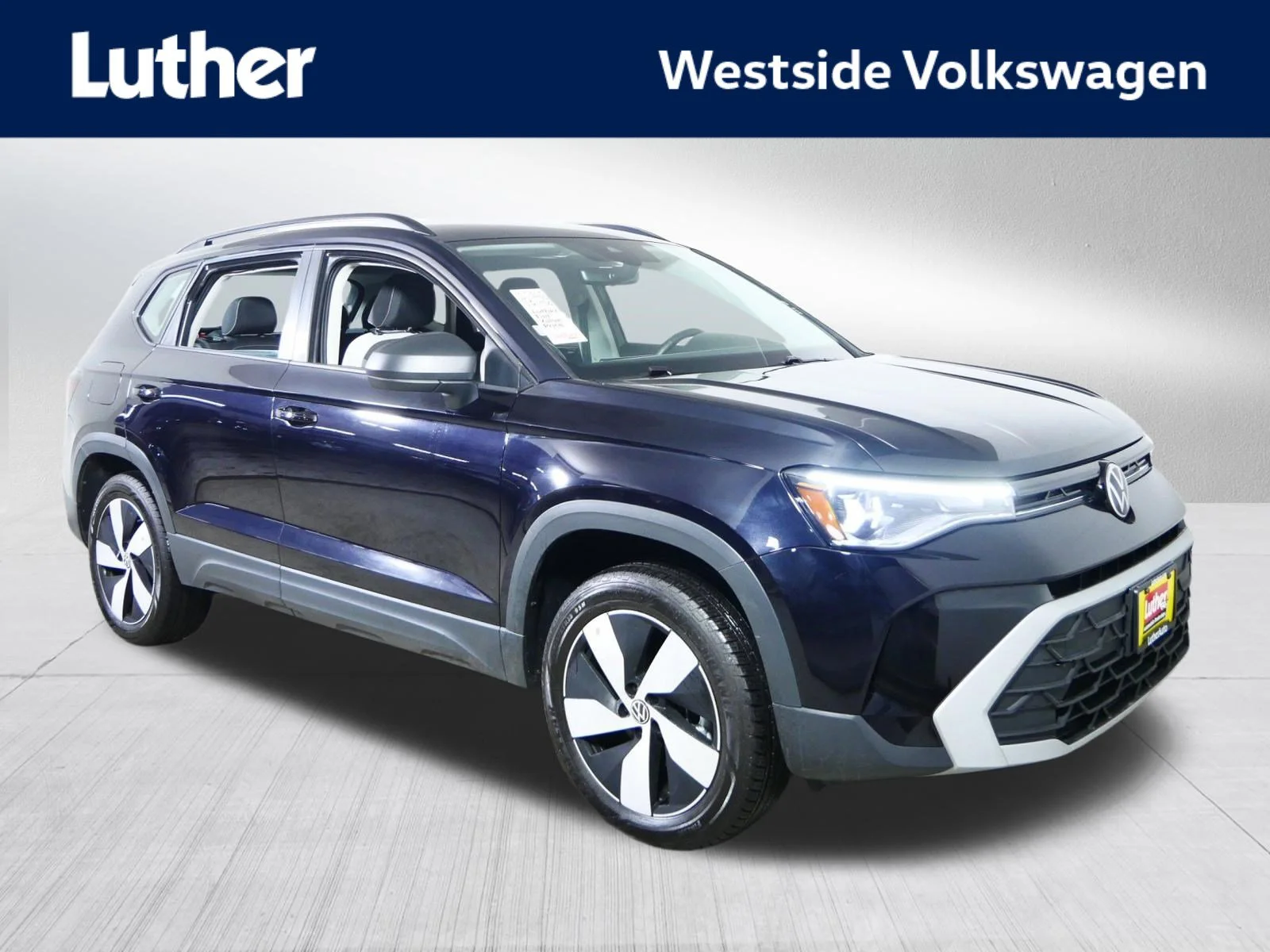 2025 Volkswagen Taos 1.5T S 4Motion's photo