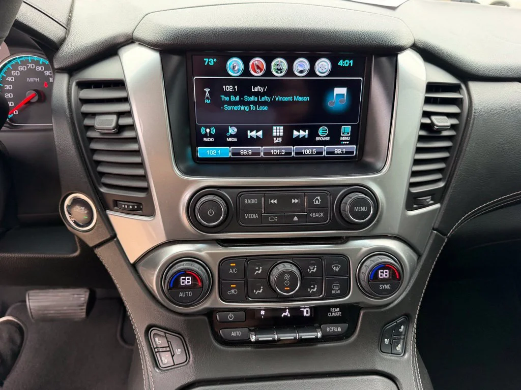 Used 2019 Silver Chevrolet Premier image 19