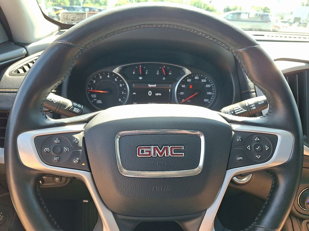 Used 2021 White GMC SLT image 20