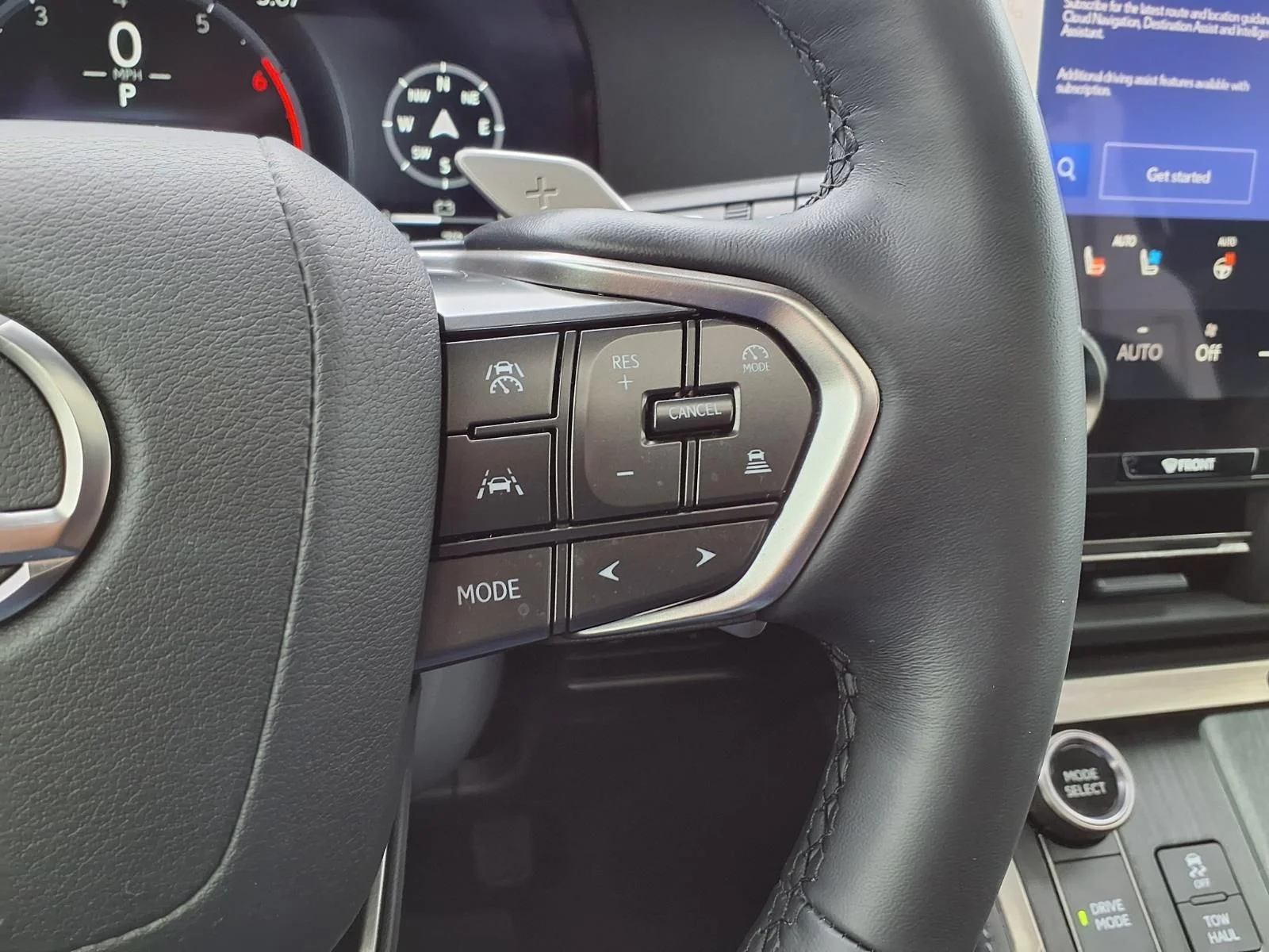 Used 2025 Silver Lexus 550 Luxury+ image 25