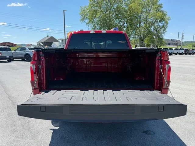 Used 2024 Red Ford XLT image 21