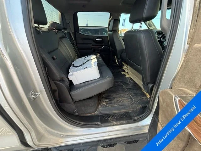 Used 2022 Quicksilver Metallic GMC SLT image 12