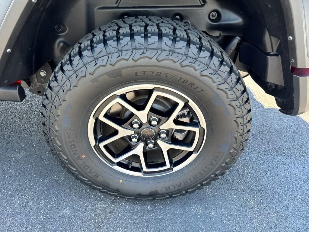 Used 2024 Red Jeep Rubicon image 7
