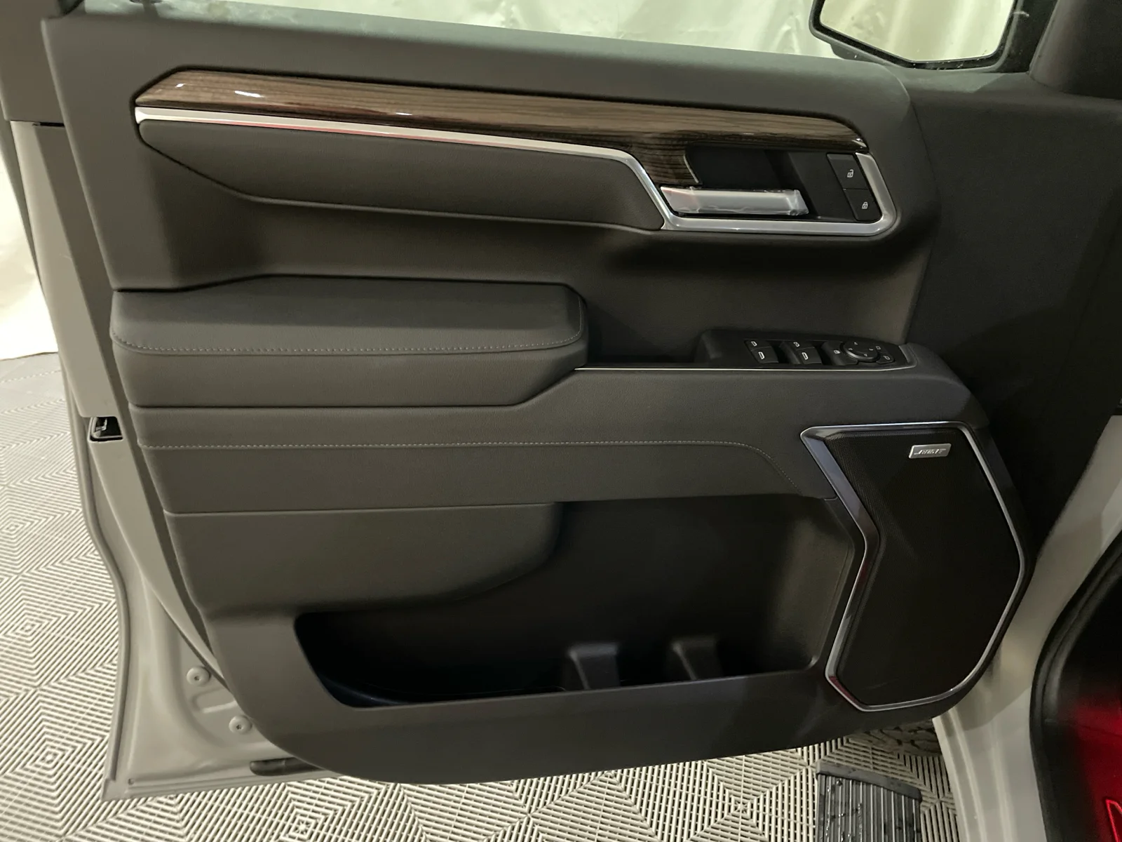 2026 Chevrolet Silverado 1500 RST - Photo 10