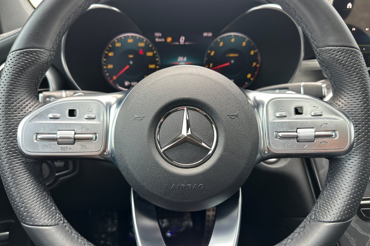 Used 2023 Polar White Mercedes-Benz GLC 300 image 22