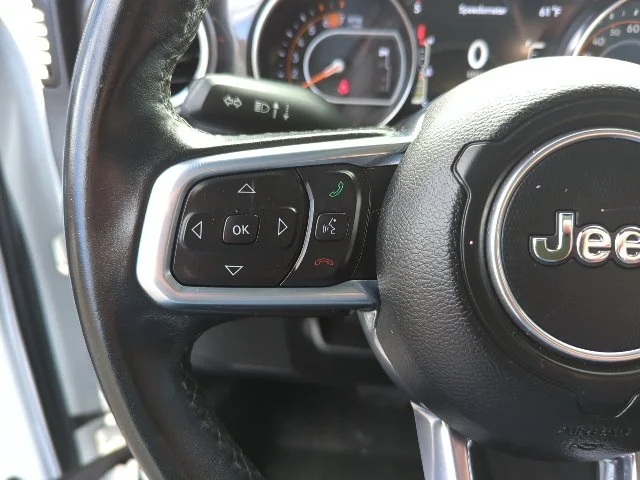 Used 2020 White Jeep Unlimited Sahara Altitude image 12
