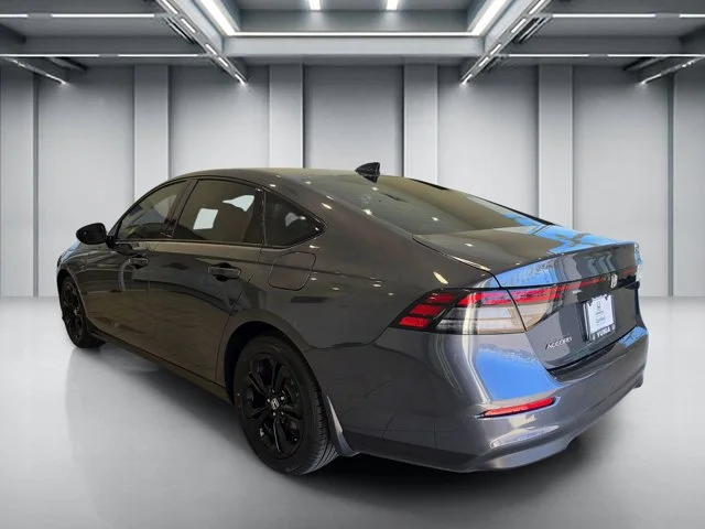 Certified Used 2025 Meteorite Gray Metallic Honda 1.5T SE image 7