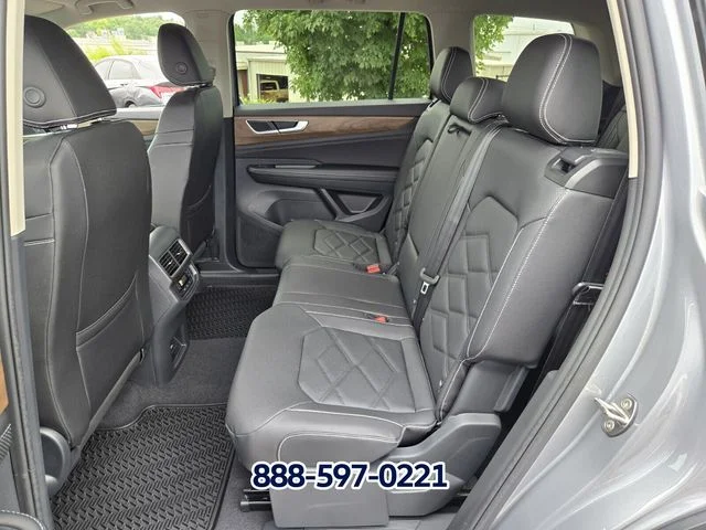New 2026 Silver Mist Metallic Volkswagen 2.0T SE image 7