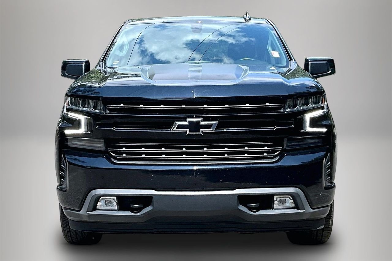 Used 2021 Black Chevrolet RST image 3