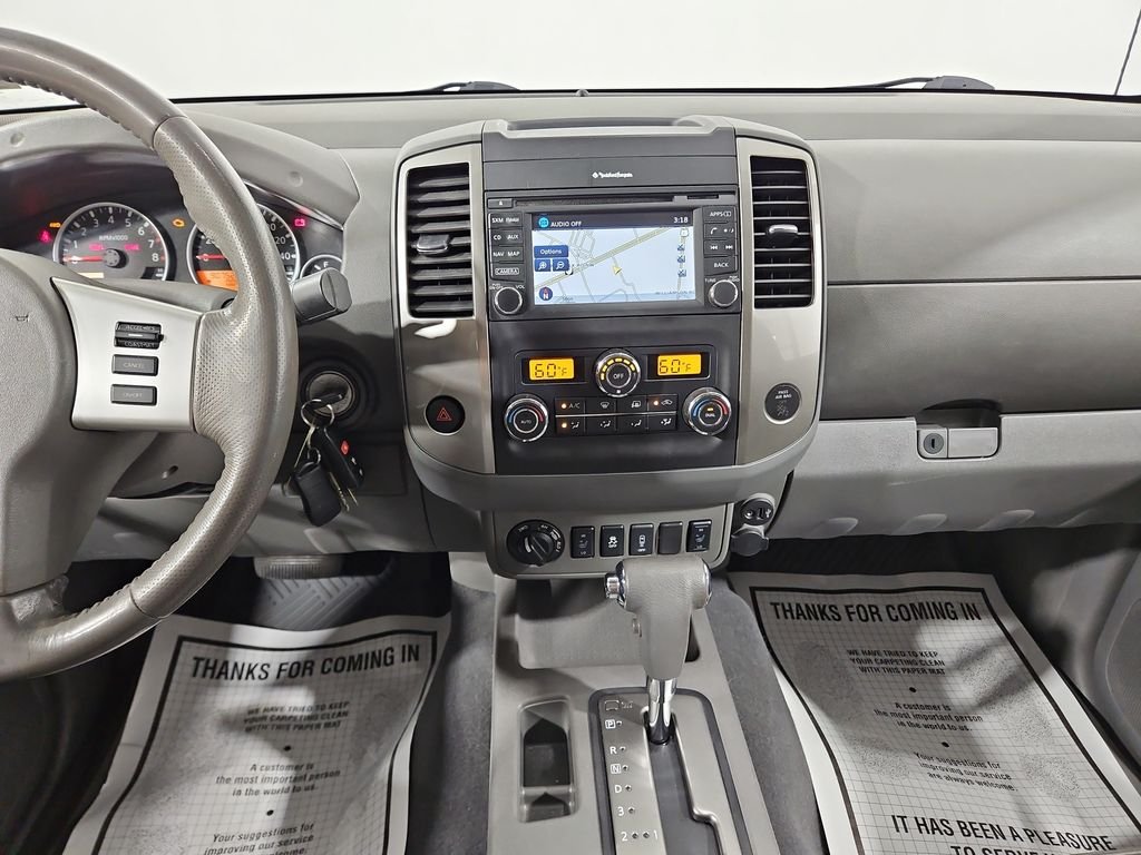 Used 2019 Gray Nissan SL image 18