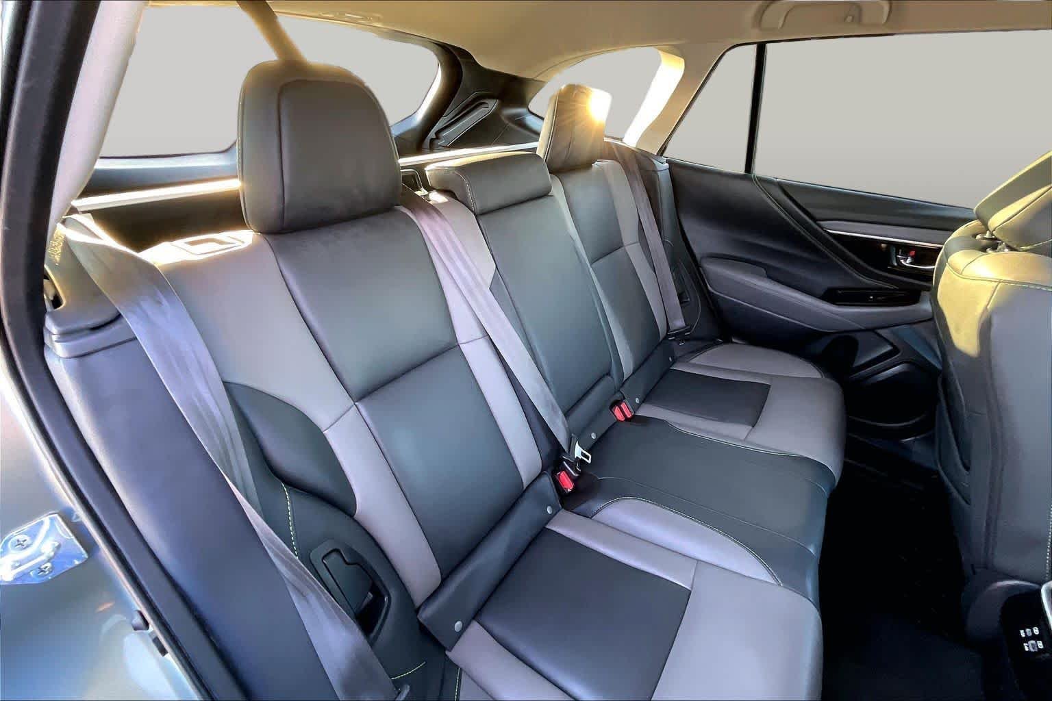 Used 2023 Autumn Green Metallic Subaru Onyx Edition image 20