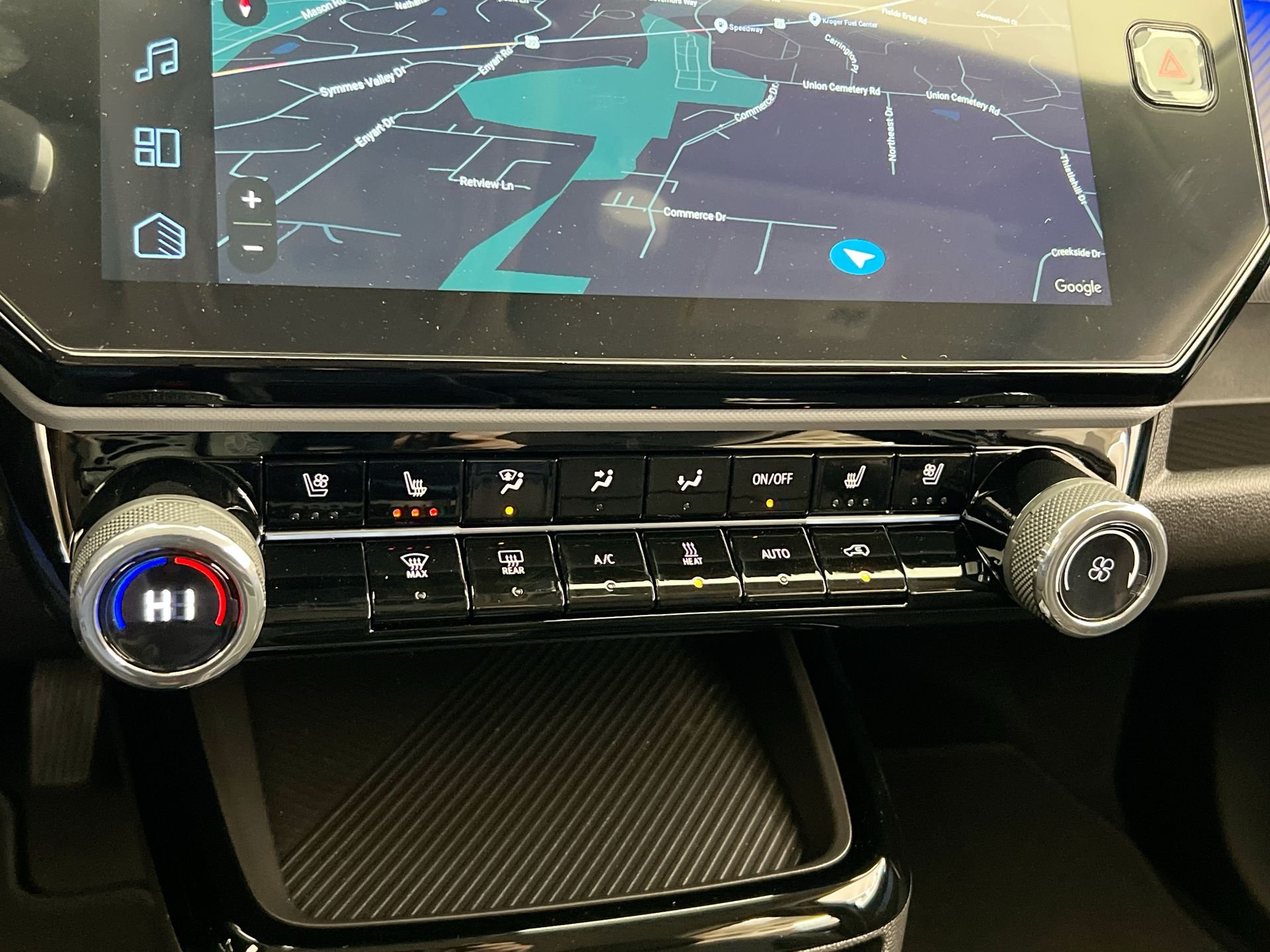 2027 Chevrolet Bolt RS - Photo 71