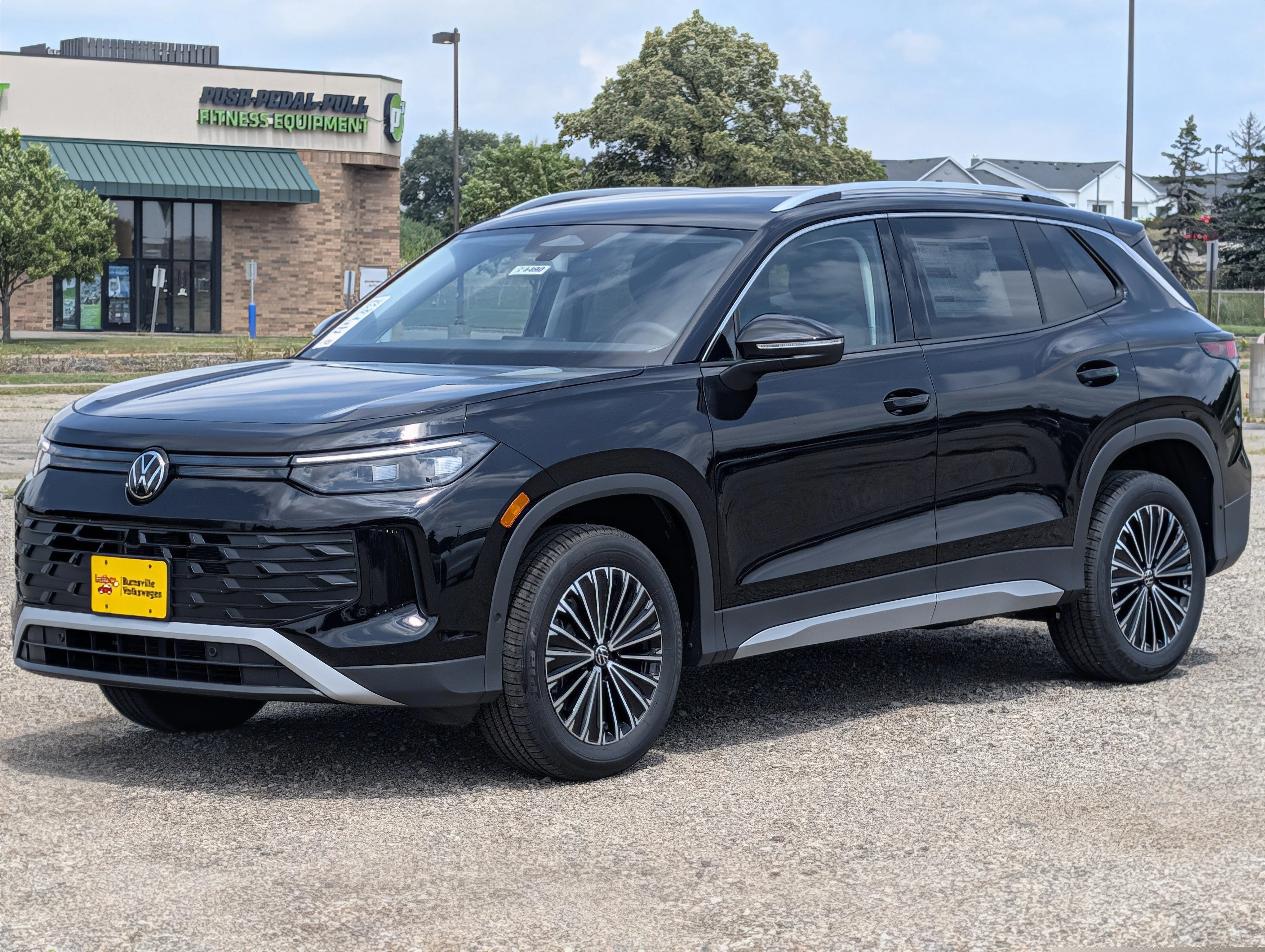 New 2026 Deep Black Pearl Volkswagen S image 2