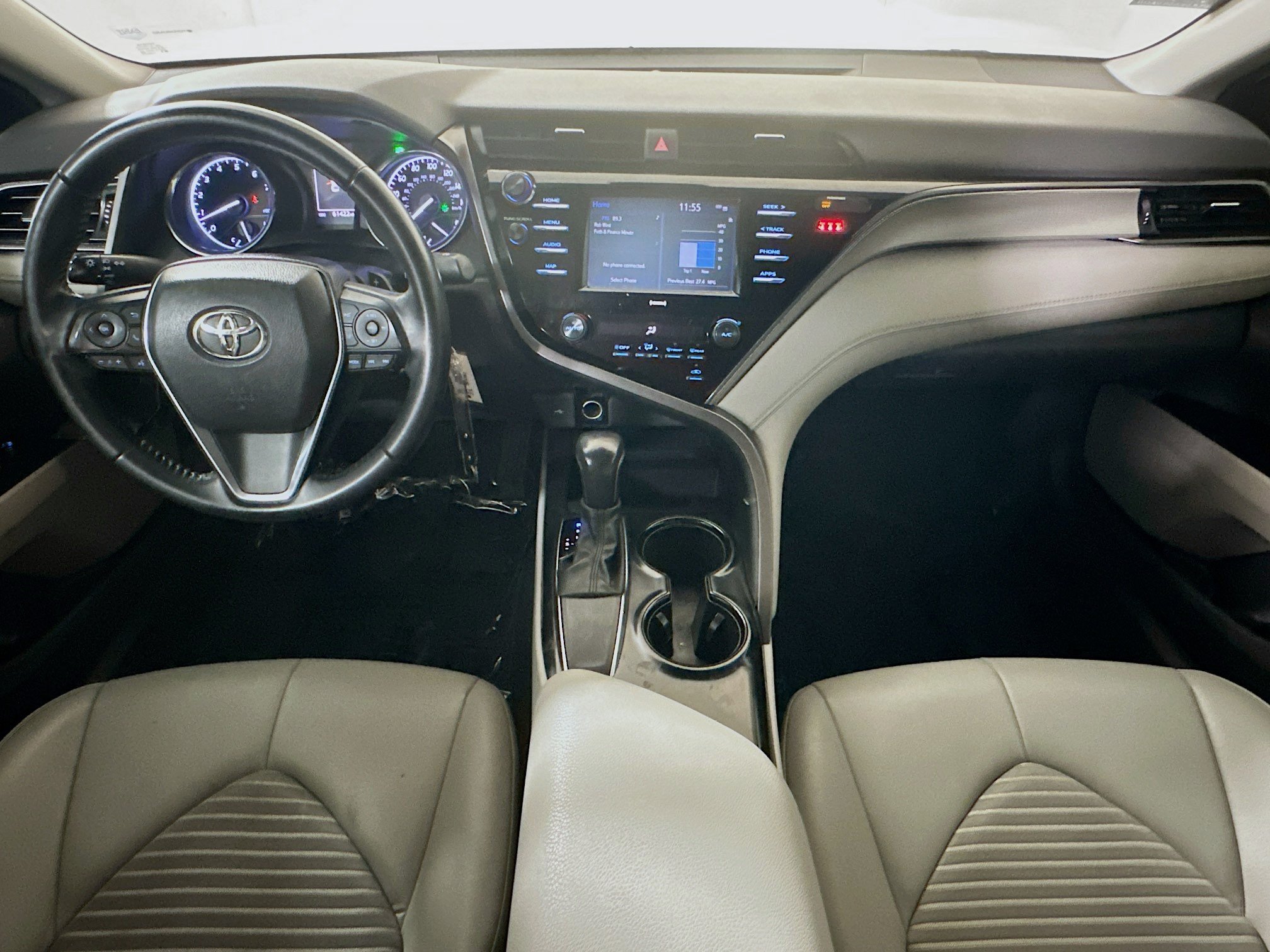 Used 2020 Super White Toyota SE image 26