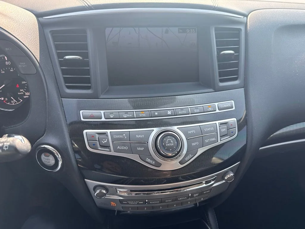 Used 2019 Gray INFINITI LUXE image 22